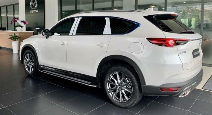 Giá xe Mazda CX-8 lăn bánh giữa tháng 8/2024: Rẻ hơn Toyota Fortuner, đe dọa 'hạ bệ' Ford Everest ảnh 4