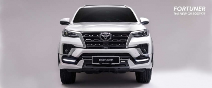 Toyota Fortuner 2024 ‘lột xác’ với diện mạo mới đậm chất thể thao, chi phí khách cần bỏ ra cực rẻ ảnh 2