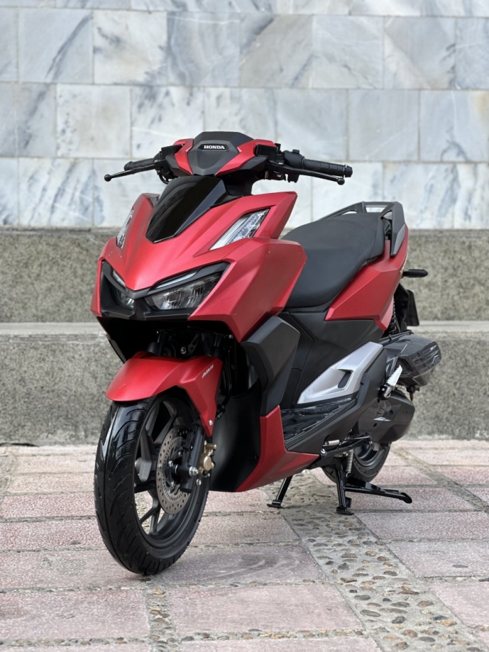 Honda Vario 160 tưng bừng ưu đãi thu hút khách Việt, giá giảm cực sâu khiến Air Blade ‘thất sủng’ ảnh 2