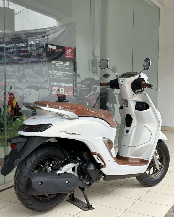 Quên SH Mode đi, ‘vua xe ga’ 160cc mới của Honda đẹp hơn SH đang giảm giá kỷ lục thu hút khách Việt ảnh 4