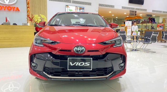 Giá Toyota Vios mới nhất lăn bánh đầu tháng 1/2025 cực rẻ, hạ knock-out Hyundai Accent và Honda City ảnh 2