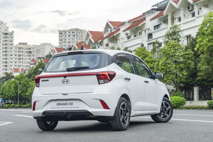 Giá xe Hyundai Grand i10 lăn bánh đầu tháng 1/2025 ‘rẻ như rau’, khiến Kia Morning 'thất sủng' ảnh 2