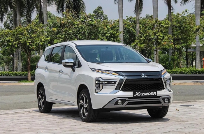 Giá xe Mitsubishi Xpander lăn bánh đầu tháng 1/2025 giảm cực sâu, còn nhận loạt quà tặng khủng ảnh 1