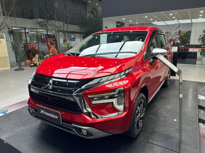 Giá xe Mitsubishi Xpander lăn bánh đầu tháng 1/2025 giảm cực sâu, còn nhận loạt quà tặng khủng ảnh 3