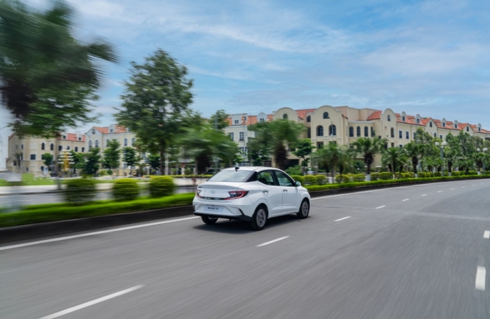 Hyundai Grand i10 tuyên chiến Kia Morning bằng giá lăn bánh ‘rẻ như rau’ thời điểm cuối tháng 1/2025 ảnh 2