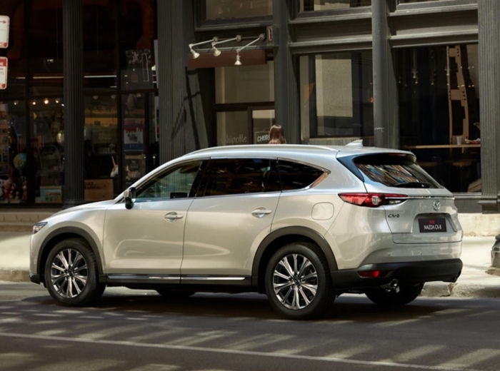 Đẩy Toyota Fortuner và Ford Everest vào thế khó, Mazda CX-8 giảm giá về mức cực rẻ đầu tháng 9/2025 ảnh 3