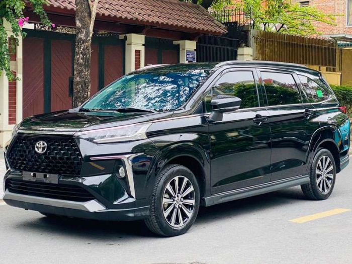 Quyết ‘hạ gục’ Mitsubishi Xpander, Toyota Veloz Cross giảm giá lăn bánh cực sâu đầu tháng 10/2025 ảnh 3