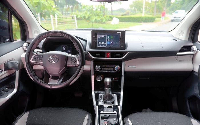 Quyết ‘hạ gục’ Mitsubishi Xpander, Toyota Veloz Cross giảm giá lăn bánh cực sâu đầu tháng 10/2025 ảnh 6