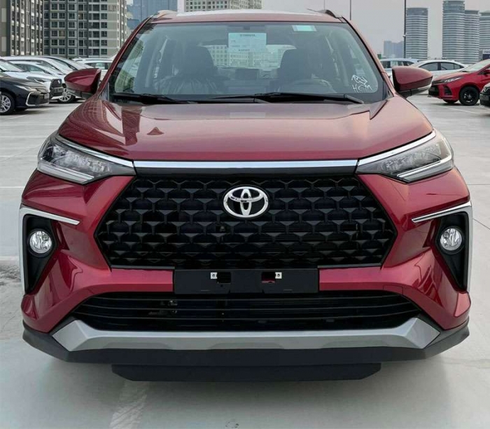 Giá lăn bánh Toyota Veloz Cross giảm mạnh giữa tháng 10/2025, quyết ‘soán ngôi’ Mitsubishi Xpander ảnh 2