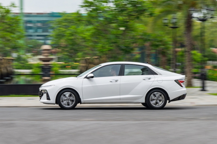 Giá xe Hyundai Accent ‘rẻ như cho’ cuối tháng 10/2025, ‘chơi sát ván’ với Honda City và Toyota Vios ảnh 2