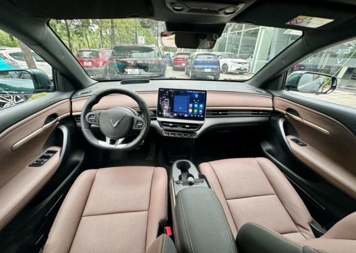 Giá lăn bánh VinFast VF 6 mới nhất cuối tháng 10/2025 hấp dẫn khó cưỡng, là ‘món hời’ cho khách Việt ảnh 6