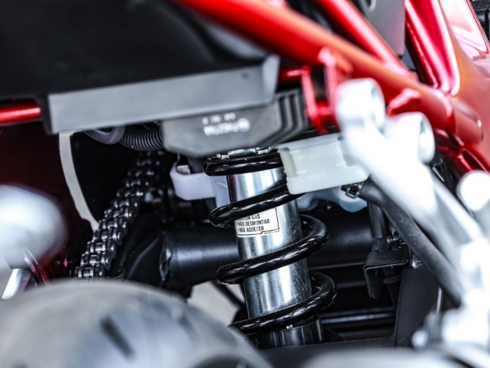Honda chính thức ra mắt ‘huyền thoại côn tay’ mới ‘chất’ hơn Winner R và Yamaha Exciter, giá hấp dẫn ảnh 5