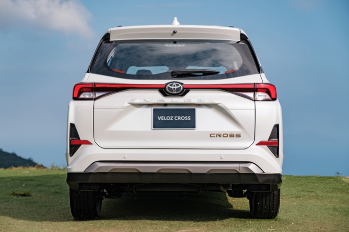 'Thách thức' Mitsubishi Xpander, Toyota Veloz Cross giảm giá lăn bánh cực sâu cuối tháng 10/2025 ảnh 5