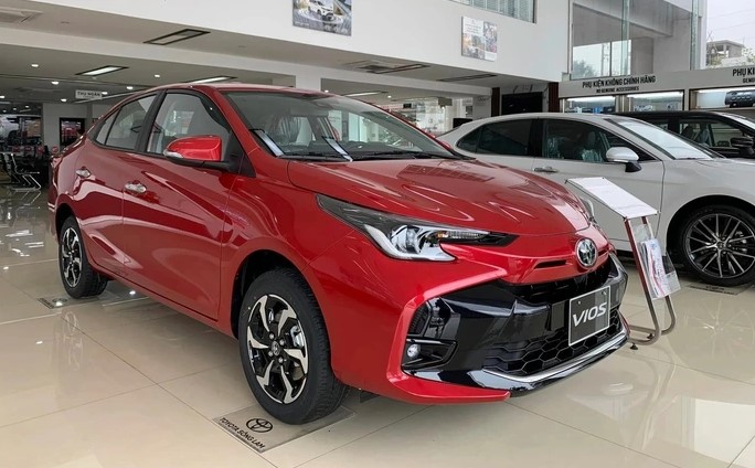 Giá lăn bánh Toyota Vios giảm ‘không phanh’ nhờ ưu đãi khủng, 'đè bẹp' Hyundai Accent và Honda City ảnh 2