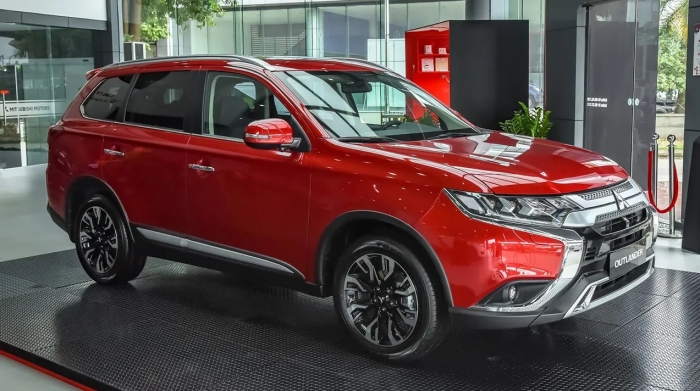 ‘Quật ngã’ Honda CR-V và Mazda CX-5, Mitsubishi Outlander hạ giá lăn bánh cực mềm đầu tháng 11/2025 ảnh 3