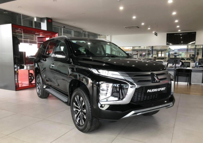 Mitsubishi Pajero Sport đe nẹt Fortuner và Ford Everest bằng giá lăn bánh cực rẻ giữa tháng 11/2025 ảnh 4