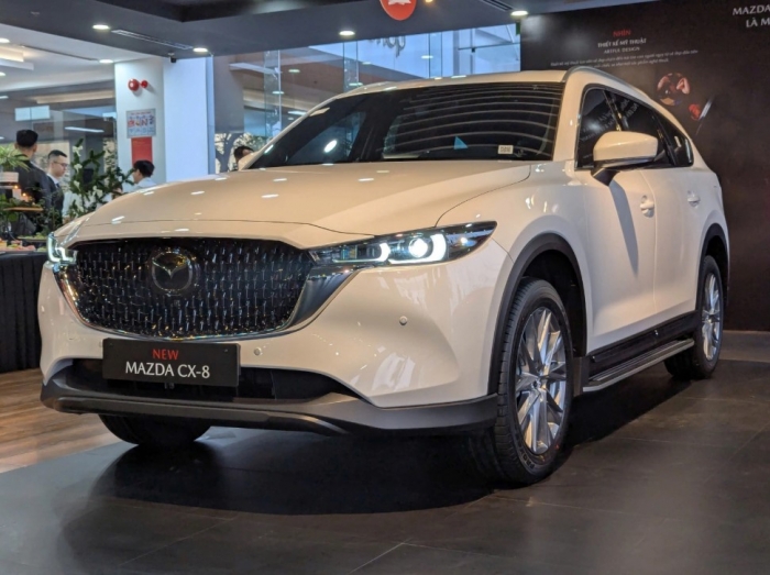 ‘Lật đổ’ Toyota Fortuner và Ford Everest, giá lăn bánh Mazda CX-8 giảm cực mạnh cuối tháng 11/2025 ảnh 2