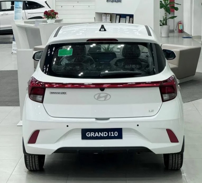 &lsquo;Hạ đo v&aacute;n&rsquo; Kia Morning, Hyundai Grand i10 giảm gi&aacute; lăn b&aacute;nh xuống mức &lsquo;chạm đ&aacute;y&rsquo; giữa th&aacute;ng 11/2025 ảnh 3