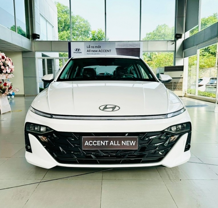 Giá lăn bánh giảm sâu đầu tháng 12/2025, Hyundai Accent quyết ‘hạ gục’ Honda City và Toyota Vios ảnh 2
