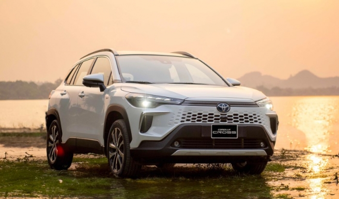 Gi&aacute; lăn b&aacute;nh Toyota Corolla Cross giữa th&aacute;ng 12/2025 k&egrave;m ưu đ&atilde;i cực khủng, dễ hạ đo v&aacute;n Kia Seltos ảnh 4