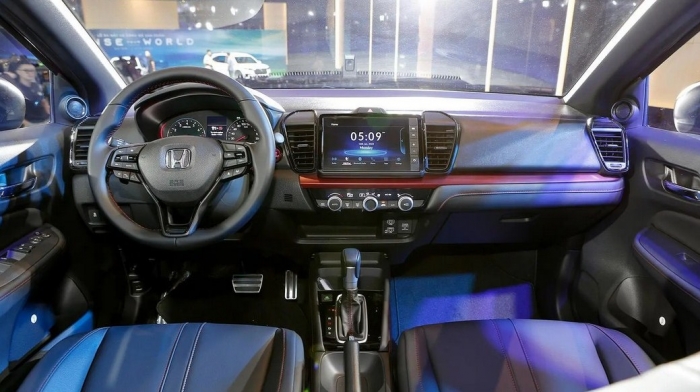 &lsquo;Lật đổ&rsquo; Toyota Vios v&agrave; Hyundai Accent, Honda City giảm gi&aacute; lăn b&aacute;nh &lsquo;rẻ như b&egrave;o&rsquo; giữa th&aacute;ng 12/2025 ảnh 4