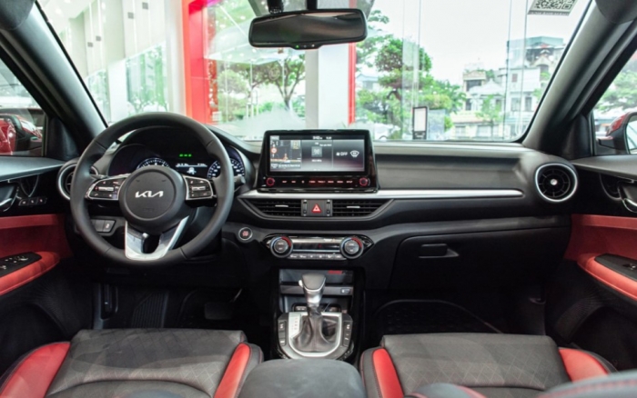 Qu&ecirc;n Mazda3 v&agrave; Hyundai Elantra đi, Kia K3 đang c&oacute; gi&aacute; lăn b&aacute;nh ở mức cực &lsquo;mềm&rsquo; giữa th&aacute;ng 12/2025 ảnh 5