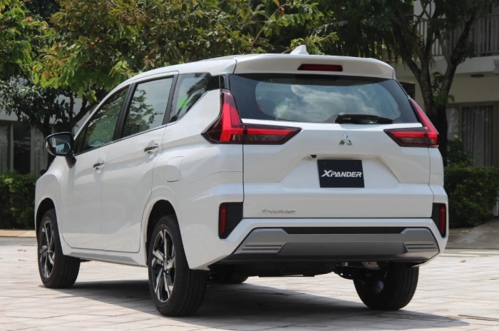 Giá lăn bánh Mitsubishi Xpander cuối tháng 2/2025 đã siêu rẻ còn kèm hàng loạt quà tặng cực khủng ảnh 3