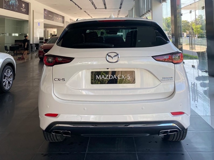 Giá xe Mazda CX-5 lăn bánh đầu tháng 3/2025 rẻ ‘chạm đáy’, át vía cả Honda CR-V và Hyundai Tucson ảnh 4