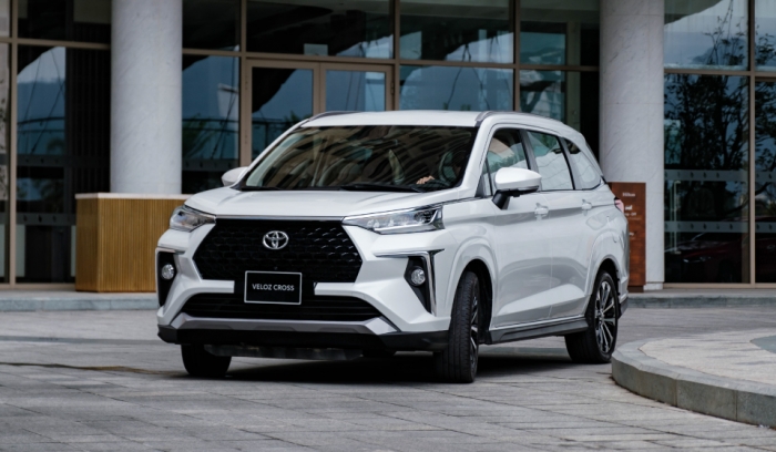 Giá xe Toyota Veloz Cross lăn bánh 'cực mềm' đầu tháng 3/2025, quyết soán ngôi Mitsubishi Xpander ảnh 5