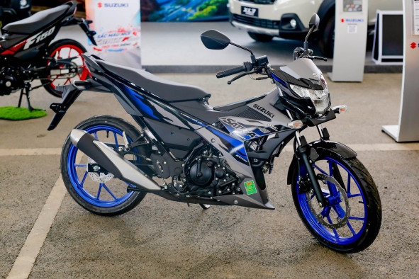 Phản kích Honda Winner X và Yamaha Exciter, đại lý Việt nhận cọc ‘vua côn tay’ giá rẻ mới của Suzuki ảnh 1