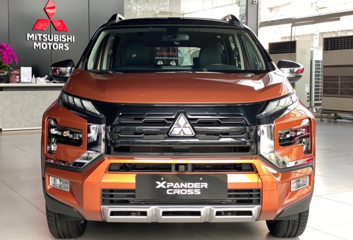 Giá lăn bánh Mitsubishi Xpander Cross mới nhất cuối tháng 3/2025 ‘rẻ như rau’ kèm quà tặng cực khủng ảnh 1