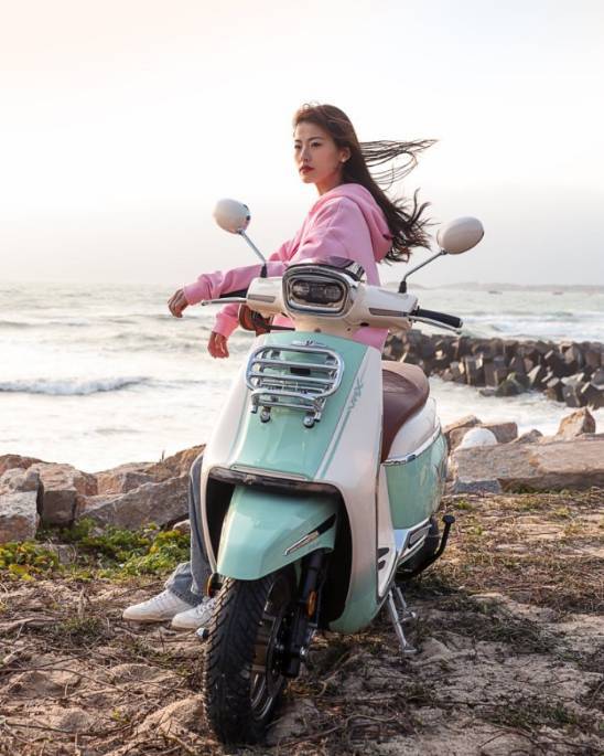Đả bại Honda SH, ‘vua xe ga’ 150cc mới đẹp mê ly ra mắt giá 42,7 triệu đồng, có đủ ABS 2 kênh và TCS ảnh 2
