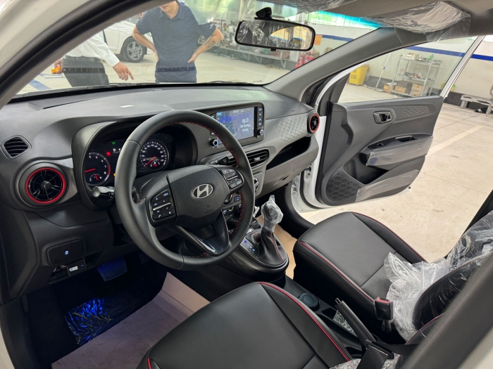 Giá lăn bánh Hyundai Grand i10 đầu tháng 5/2025 đang ở mức siêu rẻ, dễ dàng 'hạ đo ván' Kia Morning ảnh 4