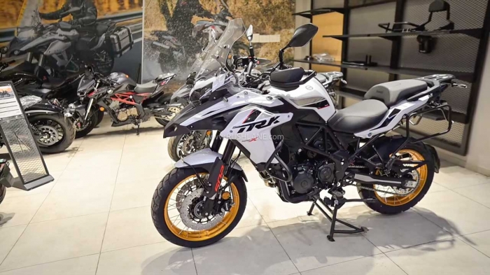 Ra mắt ‘vua côn tay’ 500cc của Ý mạnh át vía Yamaha Exciter và Honda Winner X với giá ‘rẻ giật mình’ ảnh 2