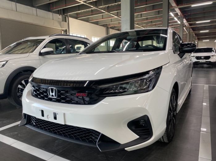 Giá lăn bánh Honda City giữa tháng 5/2025 ‘rẻ giật mình’, đại chiến Hyundai Accent và Toyota Vios ảnh 1
