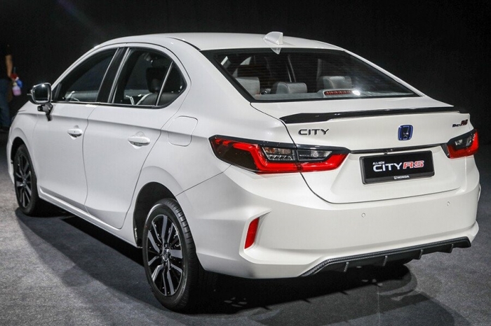 Giá lăn bánh Honda City giữa tháng 5/2025 ‘rẻ giật mình’, đại chiến Hyundai Accent và Toyota Vios ảnh 3