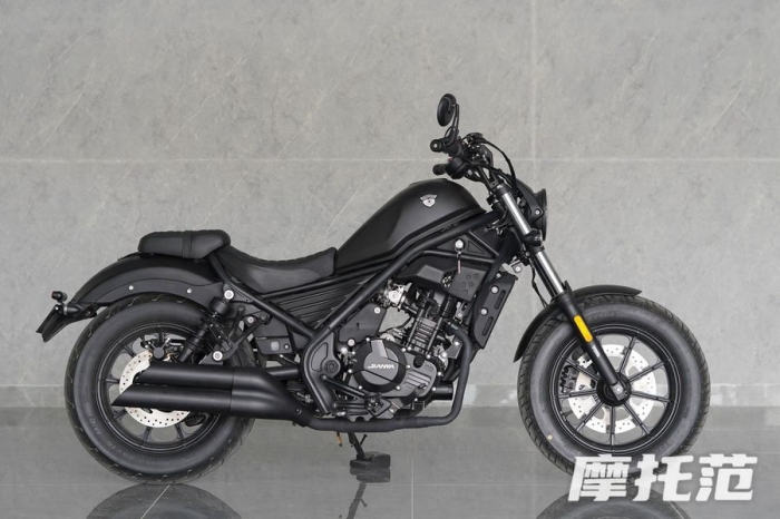 Ra mắt ‘vua côn tay’ mới giá 54 triệu đồng: Khỏe hơn Yamaha Exciter, trang bị át vía Honda Winner X ảnh 4