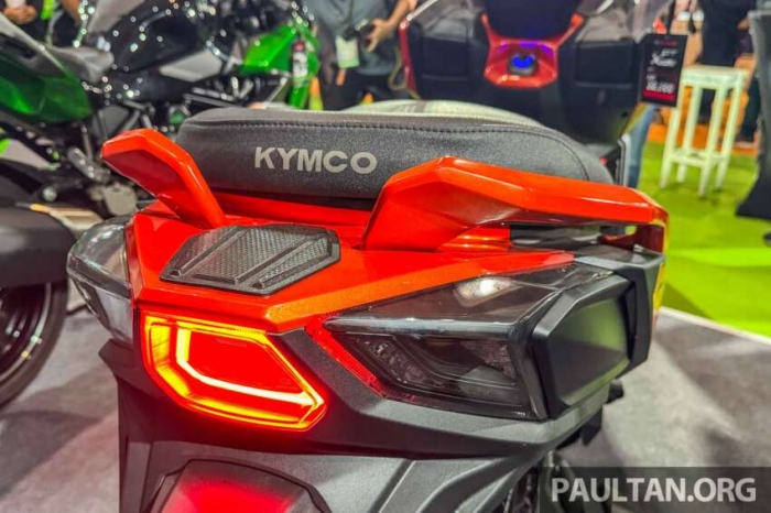 Ra mắt ‘vua xe ga’ hạng sang mới giá cực 'mềm': Thiết kế đẹp long lanh, trang bị vượt mặt Honda SH ảnh 4