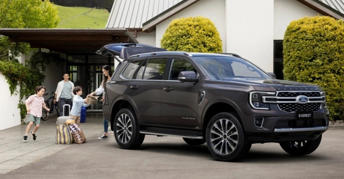 Áp chế Toyota Fortuner và Hyundai Santa Fe, giá lăn bánh Ford Everest đang cực rẻ cuối tháng 5/2025 ảnh 7
