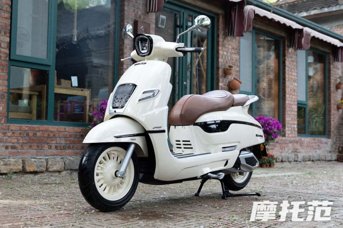 Dẹp Honda SH đi, ra mắt ‘vua xe ga’ 244cc mới giá chỉ 54 triệu đồng, có ABS 2 kênh, TCS và màn TFT ảnh 6