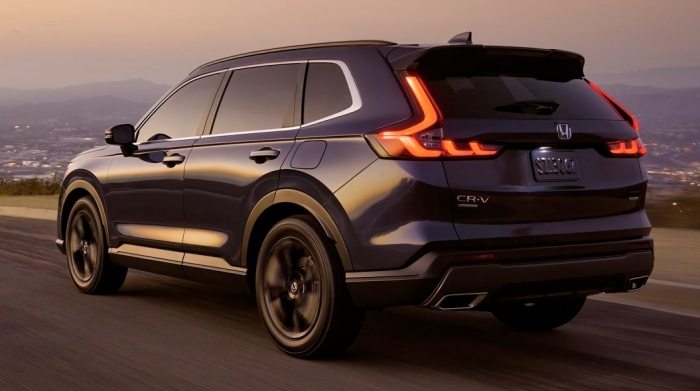 Giá lăn bánh Honda CR-V đang siêu rẻ cuối tháng 5/2025, quyết lật đổ sự thống trị của Mazda CX-5 ảnh 3
