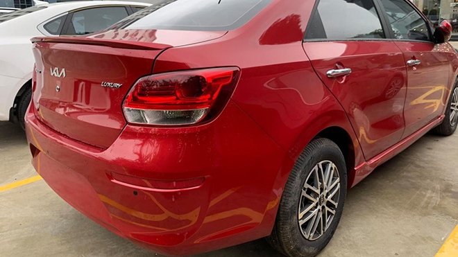 Giá lăn bánh mẫu sedan cỡ B rẻ nhất Việt Nam thấp hơn cả Kia Morning, quyết hạ đo ván Toyota Vios ảnh 4