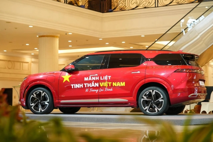 VinFast phát động chiến dịch ‘Mãnh liệt Tinh thần Việt Nam - Vì tương lai xanh’ lần 3 ảnh 1