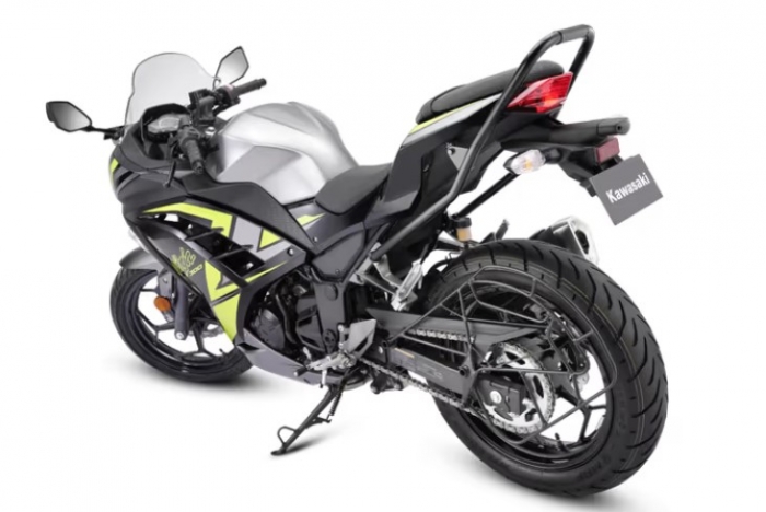 'Vua côn tay' mới của Nhật chính thức ra mắt: Chất hơn Yamaha Exciter và Honda Winner X, giá cực rẻ ảnh 2