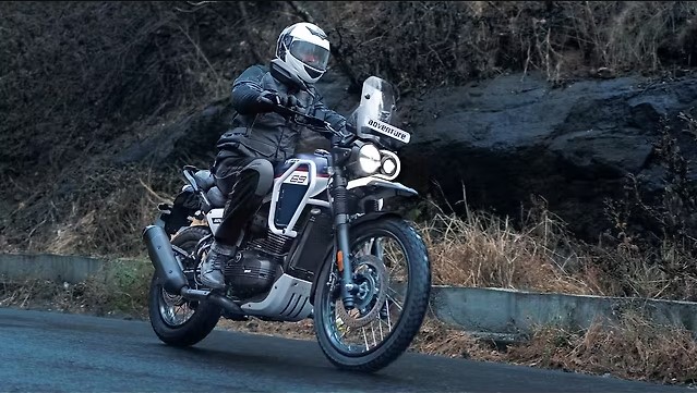 Đè bẹp Yamaha Exciter, ‘vua côn tay’ 334cc mới chất hơn Honda Winner X ra mắt với giá 57 triệu đồng ảnh 3