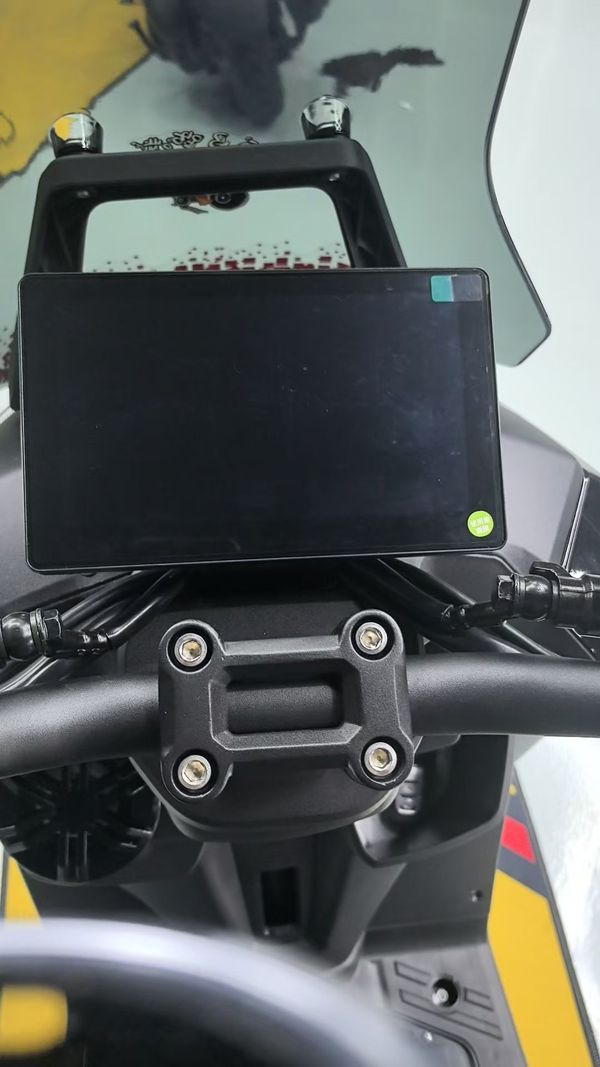 ‘Kẻ ngáng đường Honda Air Blade’ chính thức ra mắt: Xịn như SH, giá 36 triệu đồng rẻ ngang Vision ảnh 5