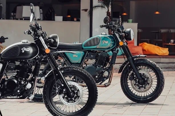 Tuyên chiến Yamaha Exciter và Honda Winner X, ‘hoàng đế côn tay’ 250cc mới ra mắt giá 55 triệu đồng ảnh 2