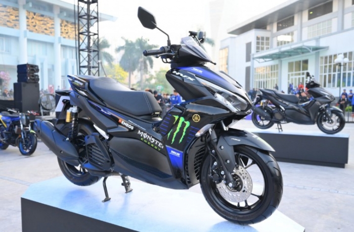 ‘Chơi tất tay’ với Honda Vario và Air Blade, ‘vua xe ga’ 155cc của Yamaha giảm giá sốc tại đại lý ảnh 4