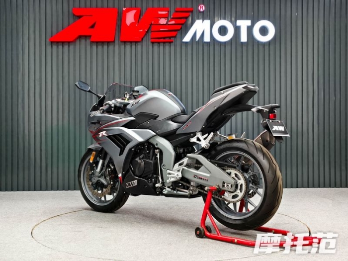 Ra mắt ‘thần gió’ 471cc mới cứng, át vía cả Yamaha Exciter và Honda Winner X, giá chỉ 79 triệu đồng ảnh 4