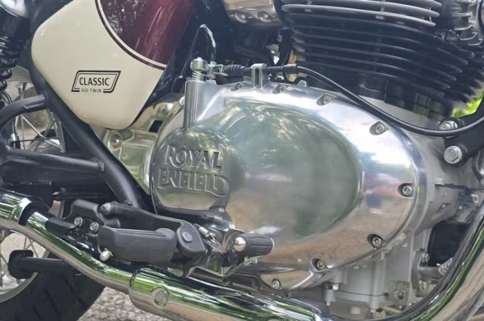 Xịn hơn Yamaha Exciter và Honda Winner X, ‘huyền thoại côn tay’ mới chính thức ra mắt với giá cực rẻ ảnh 5